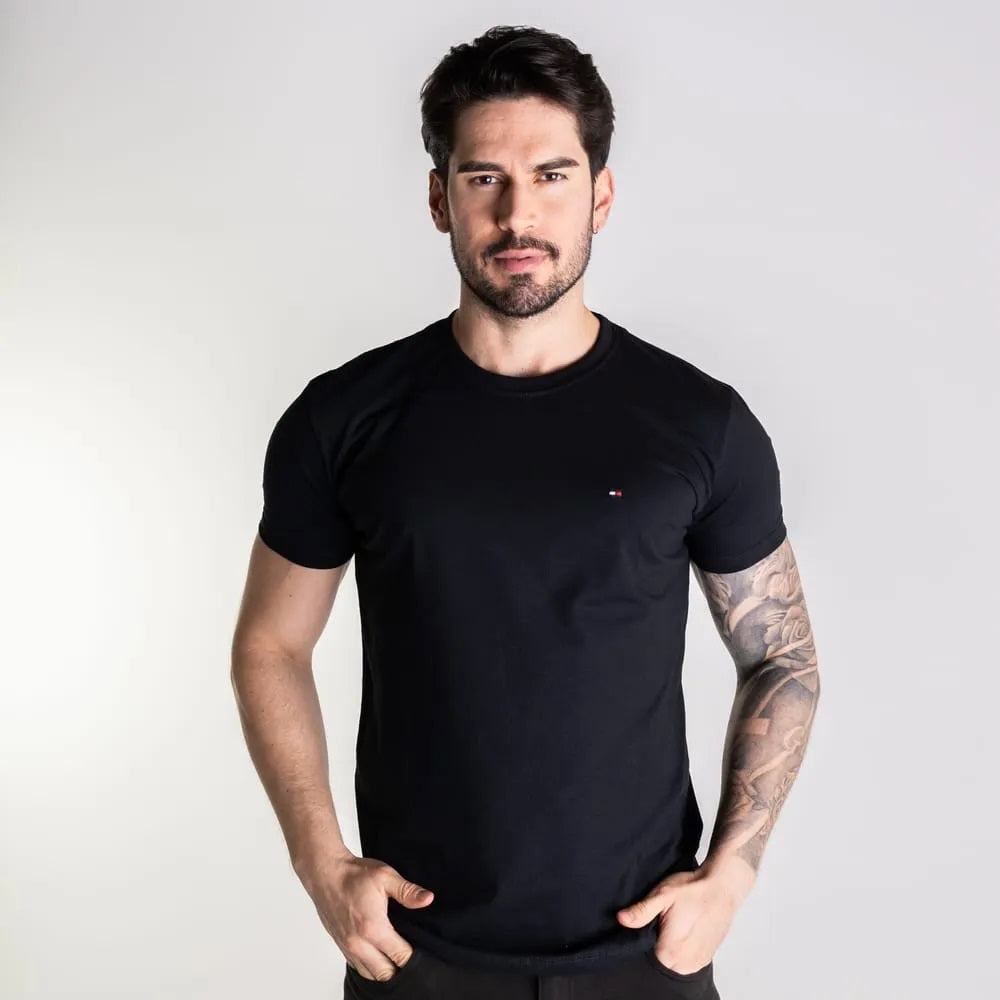 Kit 5 Camisetas Tommy + 3 Cuecas Boxer de Brinde